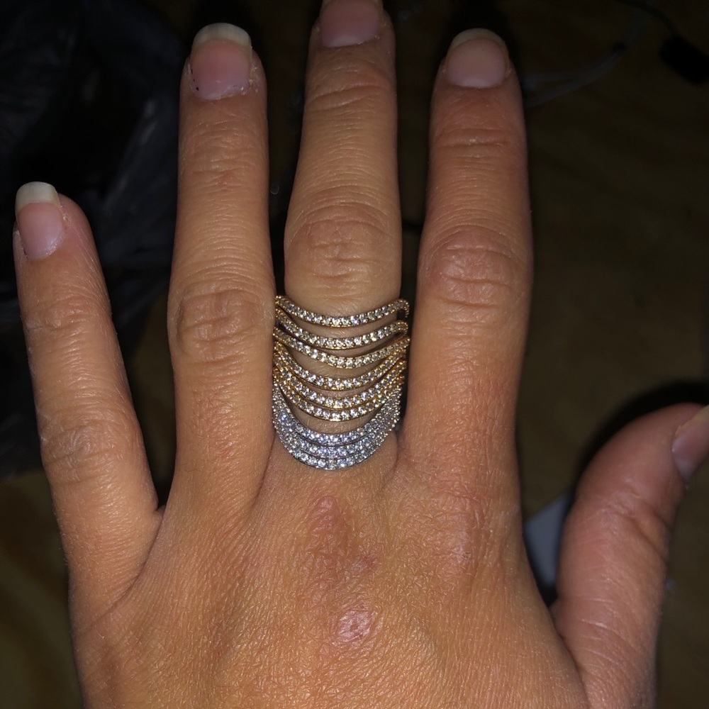 Henri Bendel Ring